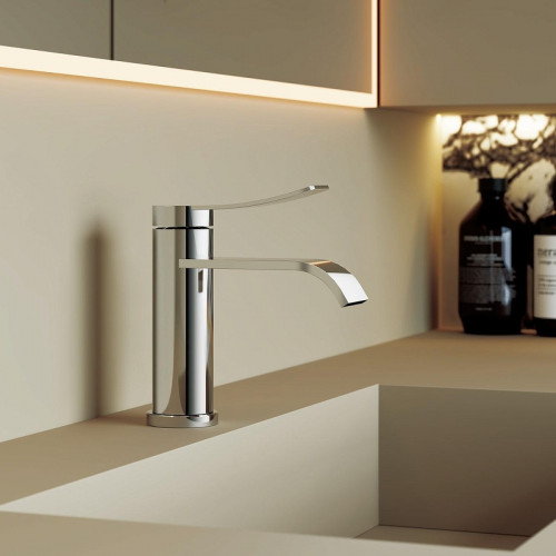 Смеситель для раковины Belz B812 B10812 цвет Хром