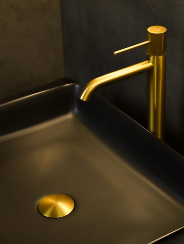 Смеситель для раковины AltroBagno Bilancia 010227 BG цвет Золото матовое