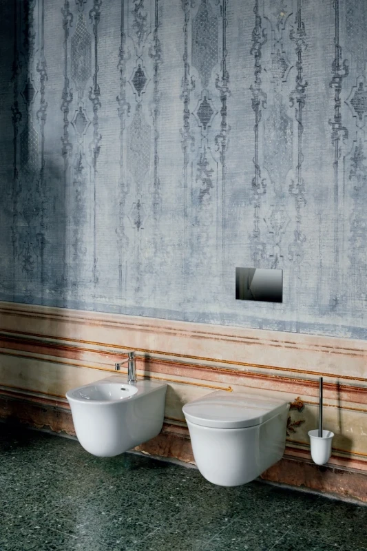 Унитаз Laufen New Classic 8.2085.1.000.000.1 подвесной без сиденья