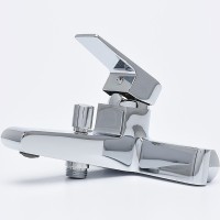 Смеситель для ванны AQUAme Prato AQMP6122 Хром латунь на стену