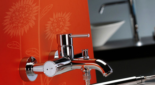 Смеситель для ванны Webert Elio EL850102560 Черный матовый на стену