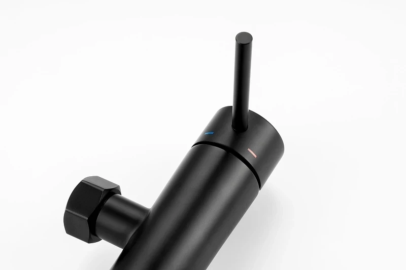 Смеситель для ванны Knotlor Eclipse SS-23/BL цвет Черный матовый