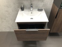 Тумба с раковиной Comforty Франкфурт 60 00004150530 подвесная Дуб шоколадно-коричневый Черная матовая МДФ / ЛДСП