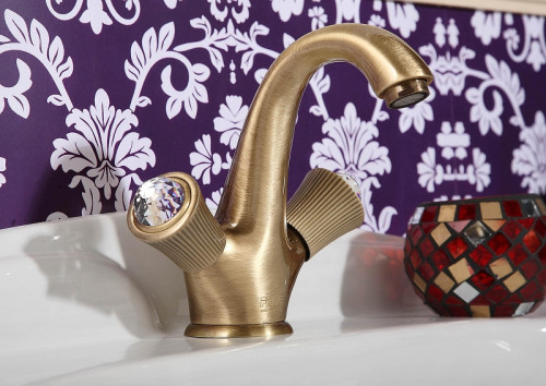 Смеситель для раковины Fiore Venere Sky 13ZZ0623 цвет Бронза