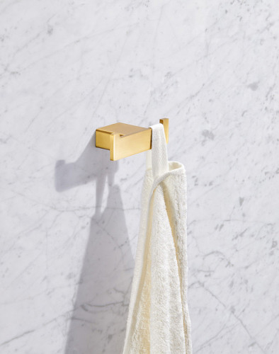 Двойной крючок Milacio Ultra MCU.950.GD Брашированное золото