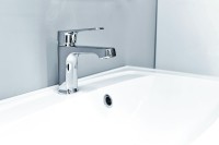 Смеситель для раковины Orange Berti M17-021cr Хром на столешницу