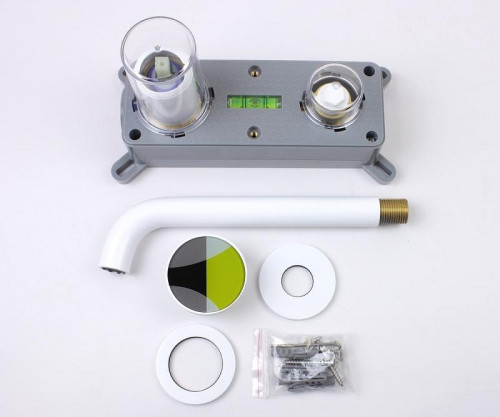 Смеситель для раковины Bronze de Luxe OMG! 9007W-Y цвет Белый матовый Желтый