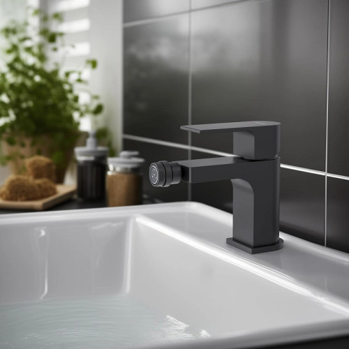 Смеситель для биде Aquatek Лира AQ1418MB Черный матовый латунь