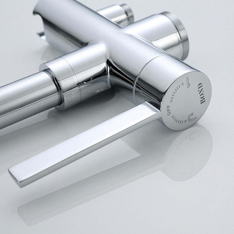 Смеситель для ванны Bond Circle B05-4900 Хром латунь на пол