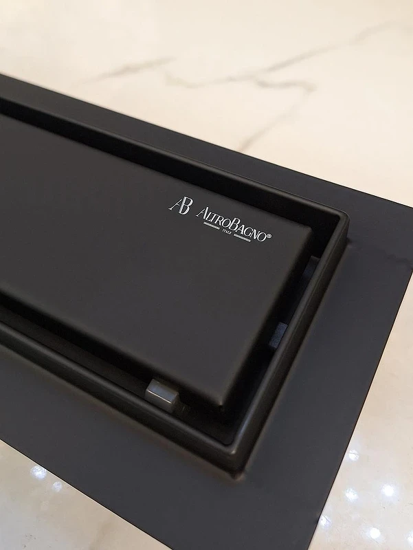 Душевой лоток AltroBagno Livello 80 071214 MB с решеткой цвет Черный матовый / под плитку