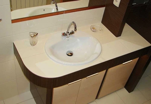 Раковина Roca Adora 50 327204000 Белая