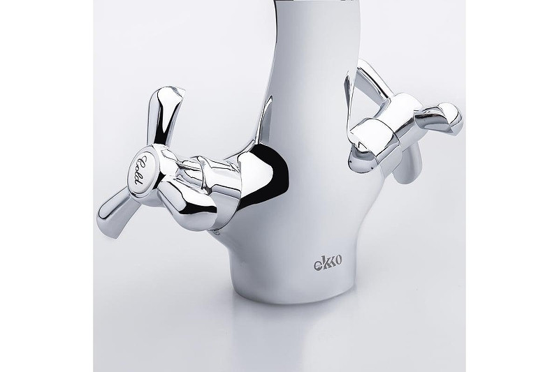 Смеситель для раковины Ekko E10731 цвет Хром