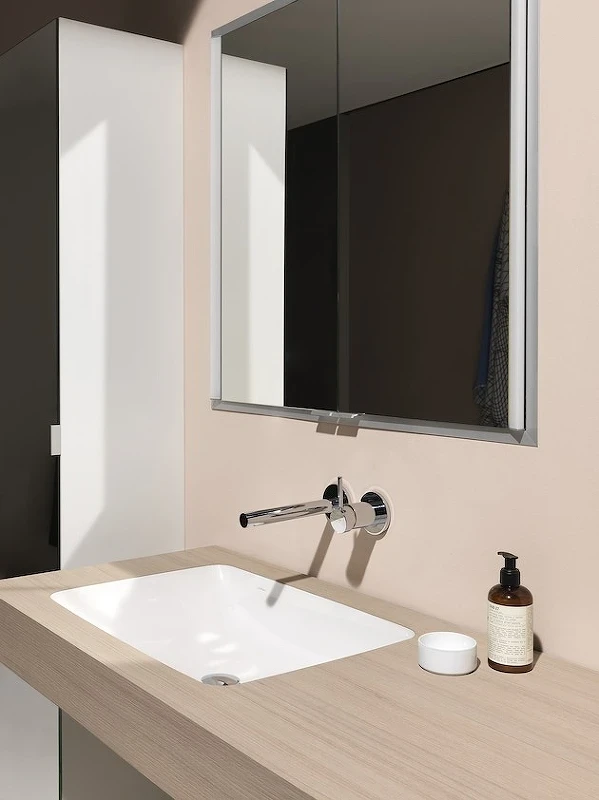 Раковина Laufen Pro 53 8.1196.0.000.109.1 Белая