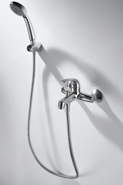 Смеситель для ванны Bravat Fit F6135188CP-B-RUS Хром латунь на стену