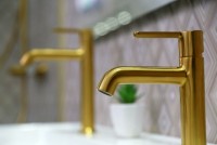 Смеситель для раковины Cezares Eco ECO-LS-BORO-W0 Брашированное золото