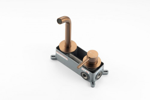 Смеситель для раковины Knotlor Eclipse SS-25/RB цвет Бронза