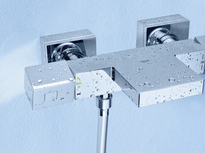 Смеситель для ванны Grohe Grohtherm Cube 34497000 с термостатом Хром латунь на стену