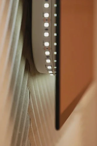 Зеркало Silver Mirrors Spell Black 60 LED-00002972 с подсветкой Черное с бесконтактным выключателем стекло