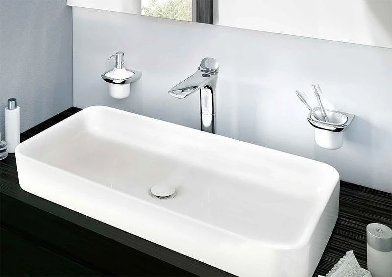 Дозатор для жидкого мыла Kludi Ambienta 5397605 Белый Хром