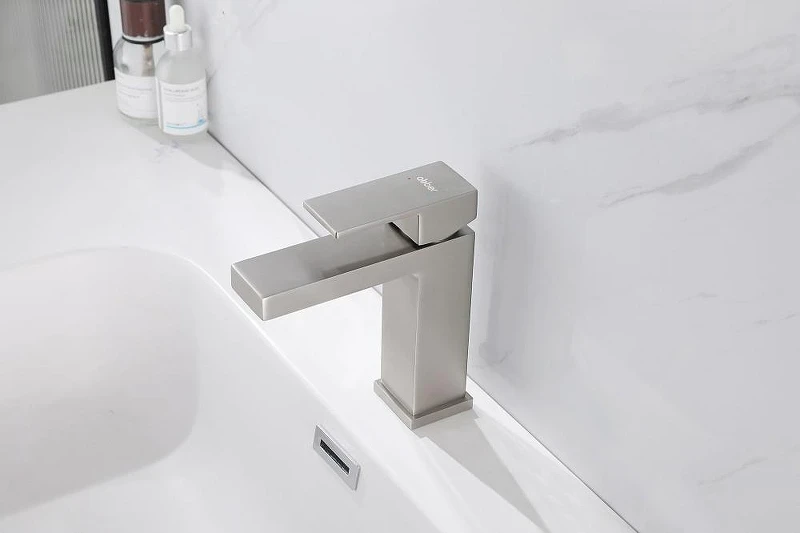Смеситель для раковины Abber Daheim AF8210SP цвет Сатин