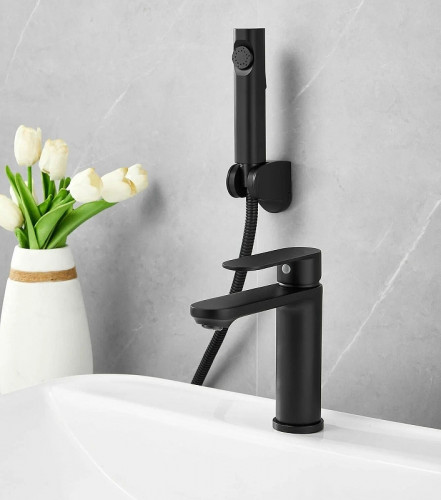 Смеситель для раковины Maretti Florenza FLG32RF28 с гигиеническим душем цвет Черный матовый