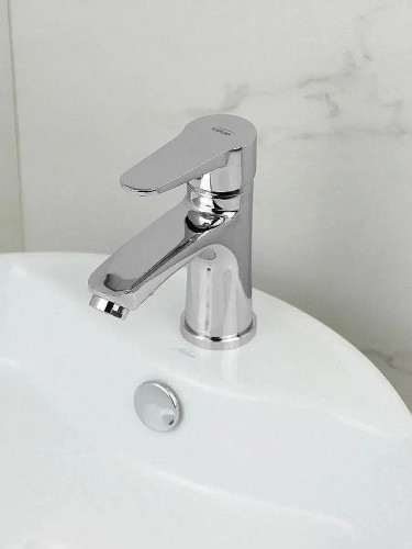 Смеситель для раковины Viko V-4801 Хром