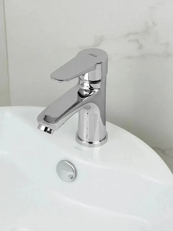 Смеситель для раковины Viko V-4801 Хром