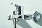 Смеситель для ванны Bravat Eco F6111147C-B Хром латунь на стену