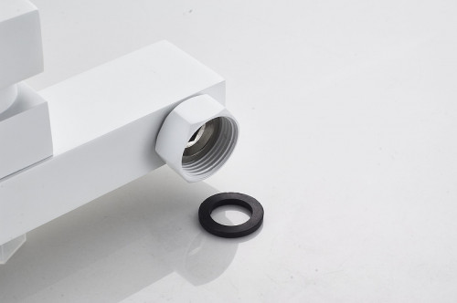 Смеситель для ванны Knotlor Stable KN-22/WY цвет Белый матовый