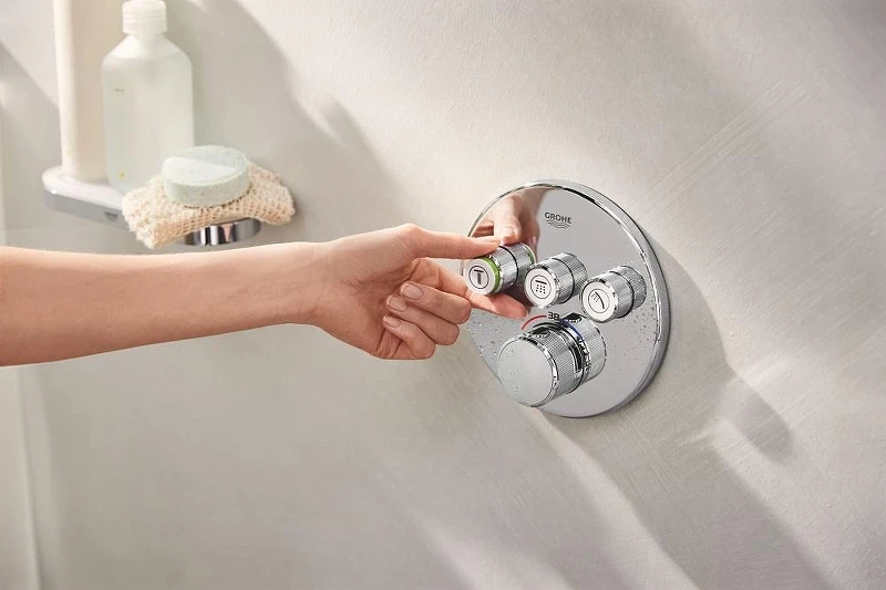 Душевая система Grohe Rainshower SmartActive 34863000 с термостатом цвет Хром