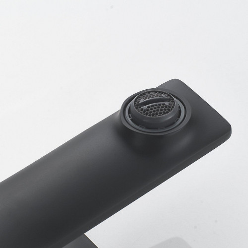 Смеситель для раковины Shevanik S6101H цвет Черный