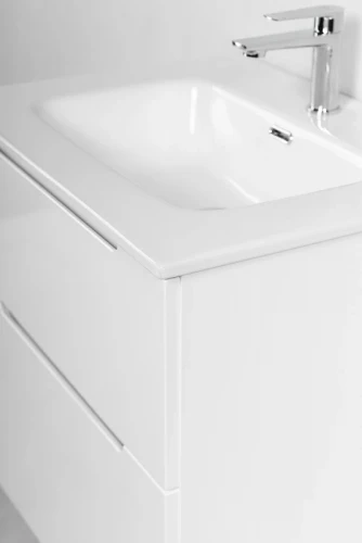Тумба под раковину BelBagno Etna-H60 70 ETNA-H60-700-2C-SO-BL-P подвесная Bianco Lucido МДФ / ЛДСП
