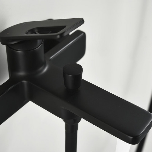 Смеситель для ванны Black&amp;White Gravity GL-9101-MB 9101MB цвет Черный матовый