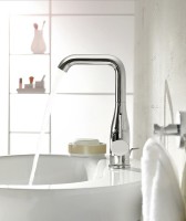 Смеситель для раковины Grohe Essence New 23462001 Хром латунь