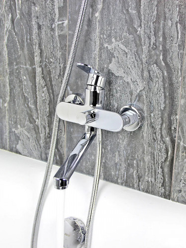 Смеситель для ванны Viko V-7305 универсальный Хром латунь на стену