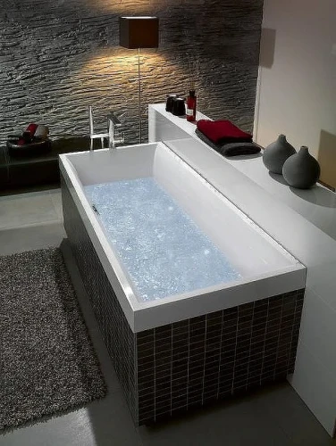 Квариловая ванна Villeroy&Boch Squaro 170x75 UBQ170SQR2V-01 без гидромассажа