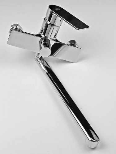 Смеситель для ванны Viko V-7705 универсальный Хром латунь на стену