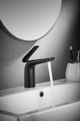 Смеситель для раковины Rose R39H R3901H Черный матовый латунь