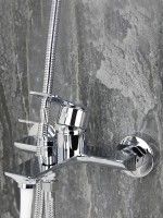 Смеситель для ванны Viko V-7702 Хром латунь на стену