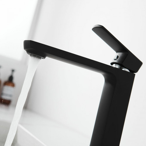 Смеситель для раковины Vincea Next VBF-1N1MB Черный матовый латунь