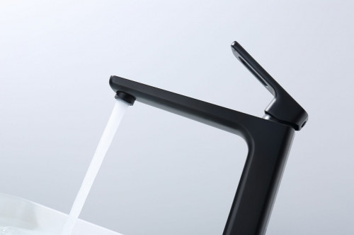 Смеситель для раковины Raglo R51.15.06 Черный матовый латунь