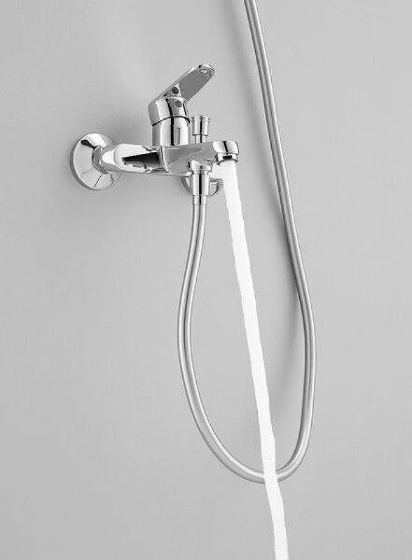 Смеситель для ванны Arrow AG3605 цвет Хром