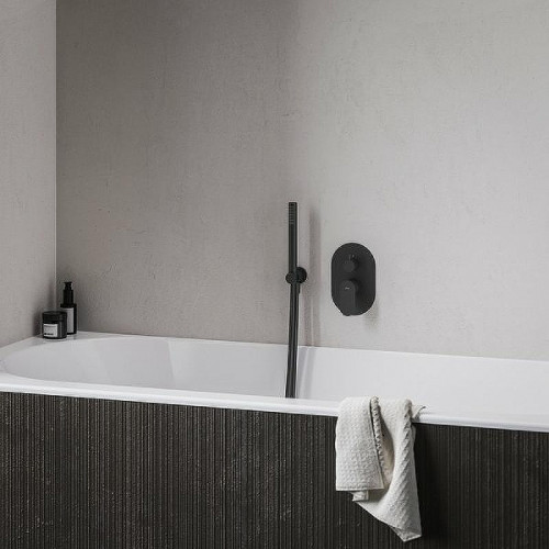 Смеситель для душа Ravak Eleganta EL 065.20BLM.O2 X070301 Черный матовый