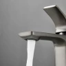Смеситель для раковины Belz B10709-3 цвет Оружейная сталь
