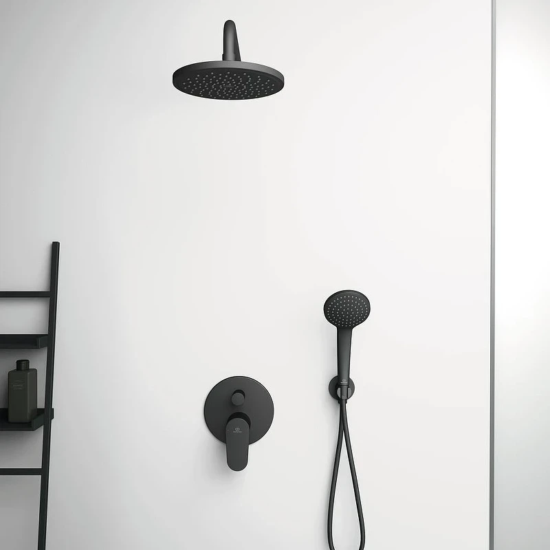 Шланговое подключение Ideal Standard Ideal Rain BC807XG Silk Black латунь на стену