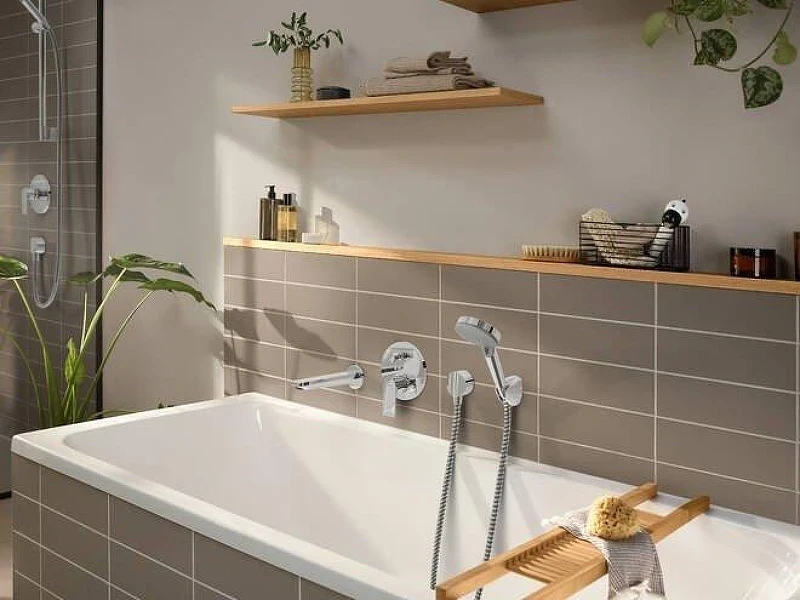 Смеситель для душа Hansgrohe Rebris E 72469000 цвет Хром