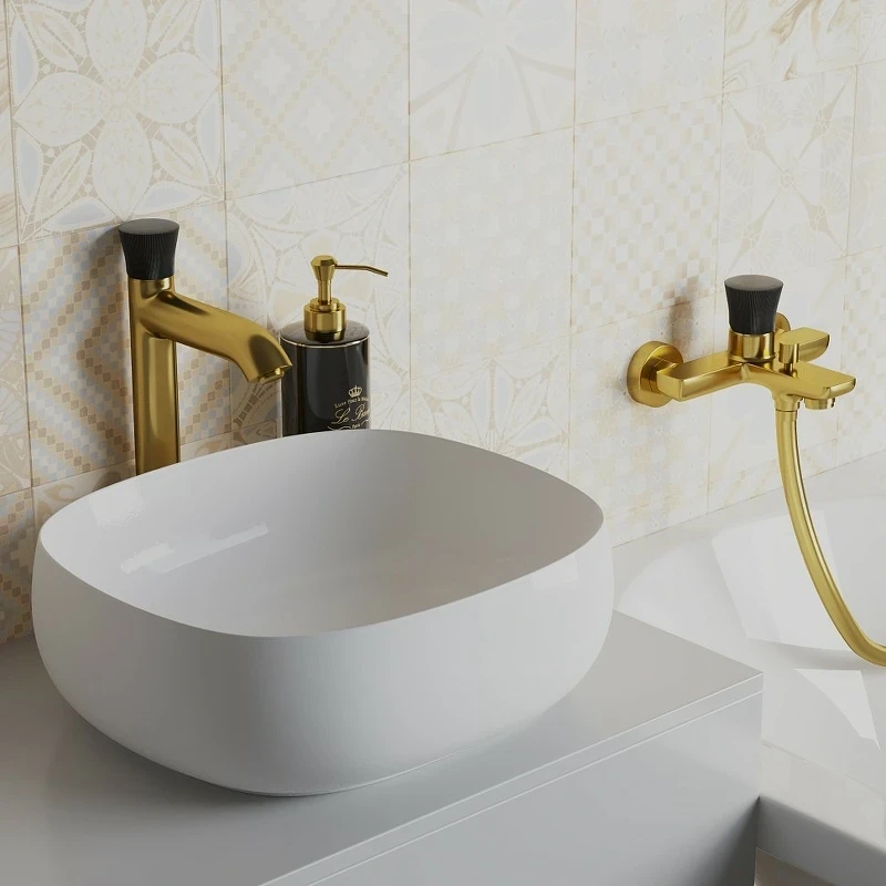 Смеситель для ванны Paini Domus 18PJ111PZ Золото матовое