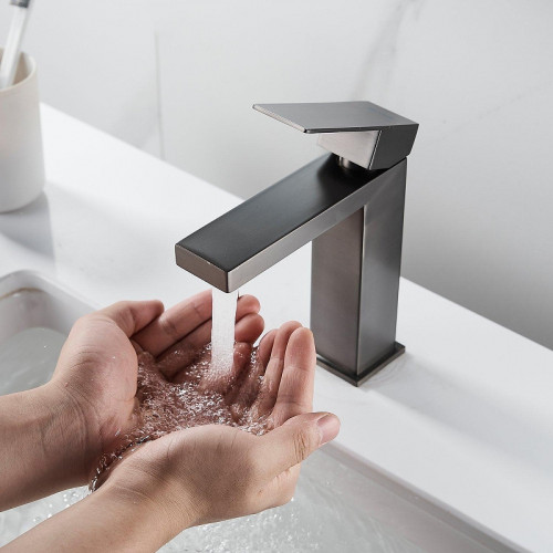 Смеситель для раковины Shevanik S7001T цвет Оружейная сталь