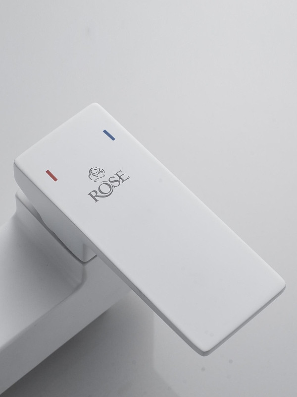 Душевая система Rose R2836C цвет Белый
