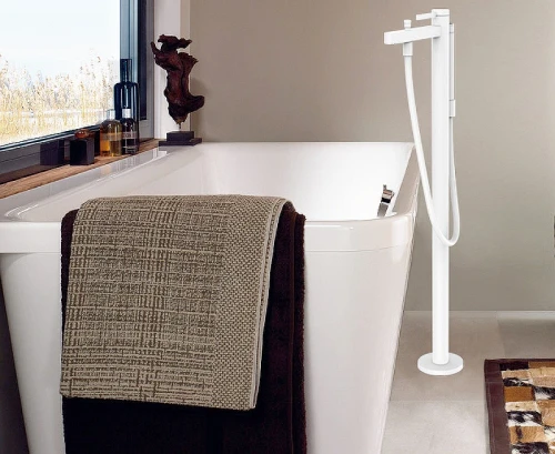 Смеситель для ванны Hansgrohe Finoris 76445000 Хром